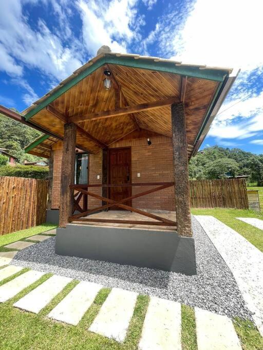 Chale Floresta Maua Resende Bagian luar foto